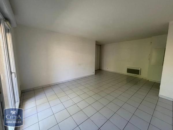 Appartement à louer 3 pièces 64.43m² Albi (81000)