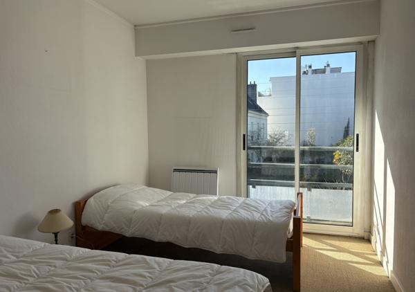 Appartement T3 avec terrasse-loggia Ouest et garage au 2e étage avec ascenseur résidence de standing