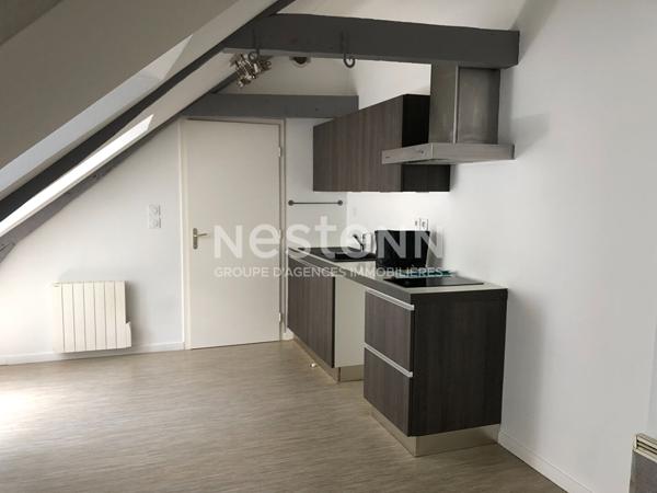 Appartement 2 pièces à louer 28 m²  (40m² au sol) - non meublé - Vannes hyper centre-ville