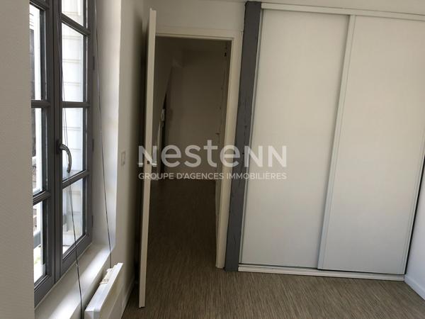Appartement 2 pièces à louer 28 m²  (40m² au sol) - non meublé - Vannes hyper centre-ville