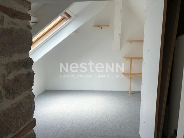 Appartement 2 pièces à louer 28 m²  (40m² au sol) - non meublé - Vannes hyper centre-ville