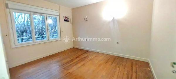 Vente                                                      Immeuble
                        
                     9 pièces                                         à Mazamet