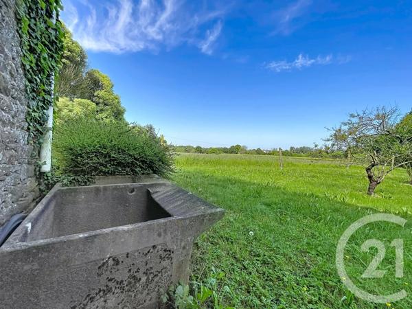 Maison à vendre  5 pièces - 115,82 m 2   LANVALLAY  - 22