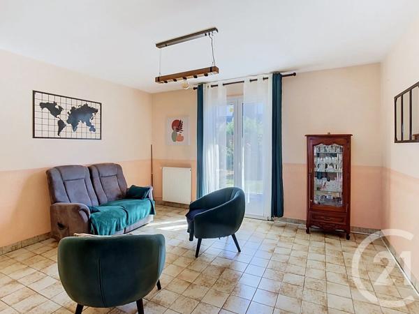 Maison à vendre  5 pièces - 115,82 m 2   LANVALLAY  - 22