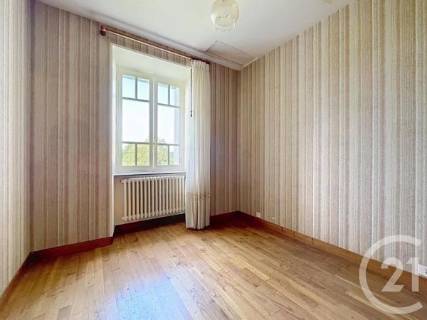 Maison à vendre  5 pièces - 115,82 m 2   LANVALLAY  - 22