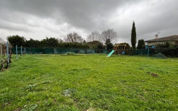 Terrain à vendre |  Saint-Jory |  509 m²