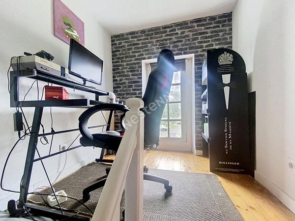 A vendre - Maison de 135m2, 4 chambres, en plein centre-ville de Château-Gontier
