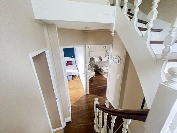 A vendre - Maison de 135m2, 4 chambres, en plein centre-ville de Château-Gontier
