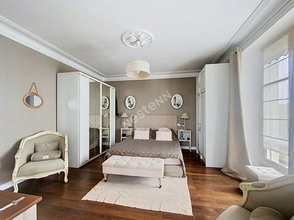 A vendre - Maison de 135m2, 4 chambres, en plein centre-ville de Château-Gontier