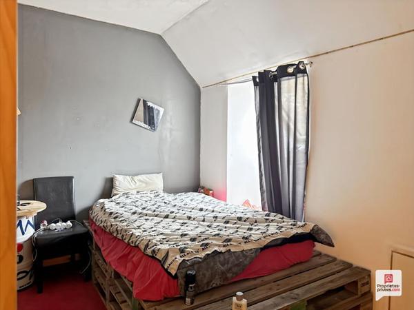 Maison  7 pièce(s) 151 m2