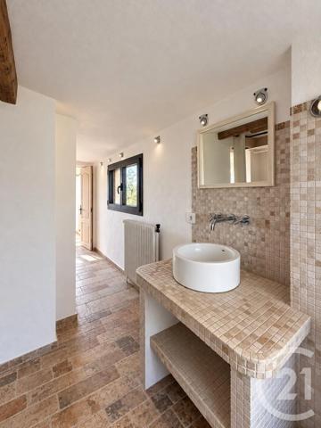 Appartement à vendre  2 pièces - 88,15 m 2   VENCE  - 06
