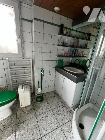 MAISON A VENDRE A FOUESNANT (29) - Beg Meil - 
Une maison d'habitation (Env.1956) comprenant :...