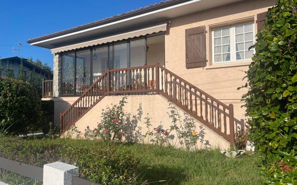 Maison à vendre    8 pièces •  Bayonne