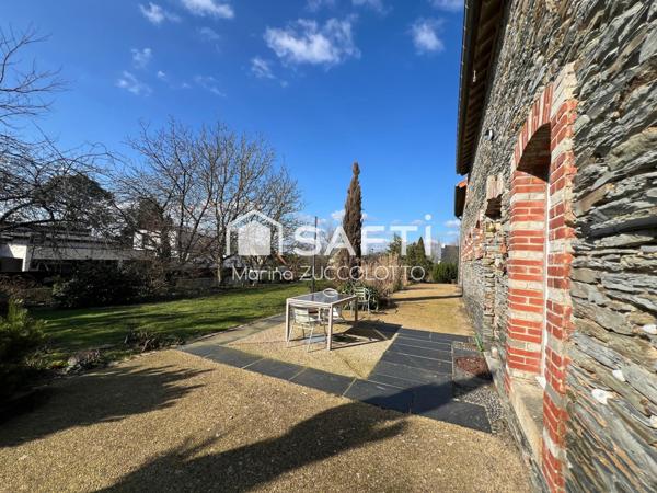 Bien Rare et Atypique