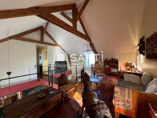 Bien Rare et Atypique