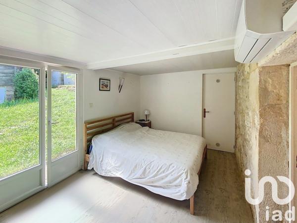 Maison de campagne 4 pièces de 135 m² à La Bachellerie (24210)