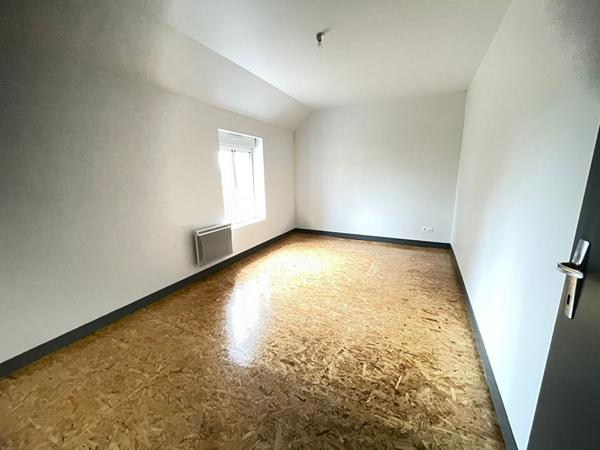 Location appartement Saint-Éloi - 2 pièce(s) - 50 m² - 420 € par mois
