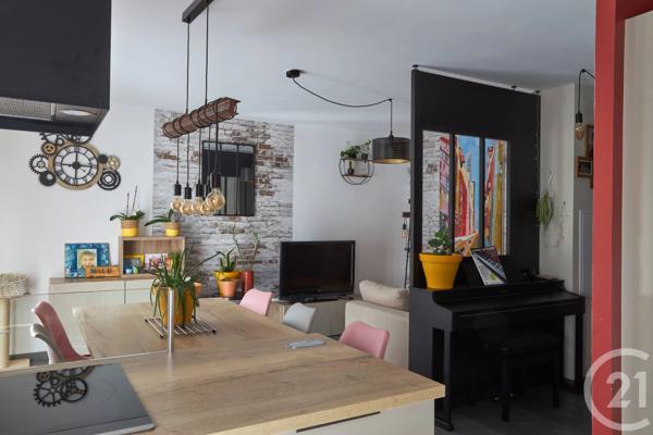 Maison à vendre  5 pièces - 96,50 m 2   VANNES  - 56