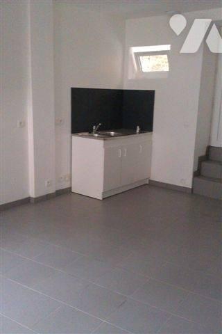 ORBEC CENTRE JOLIE MAISON RENOVEE T4 77.43m² MAISON LOUEE 489 €/ MOIS 