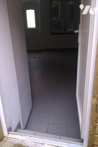 ORBEC CENTRE JOLIE MAISON RENOVEE T4 77.43m² MAISON LOUEE 489 €/ MOIS 