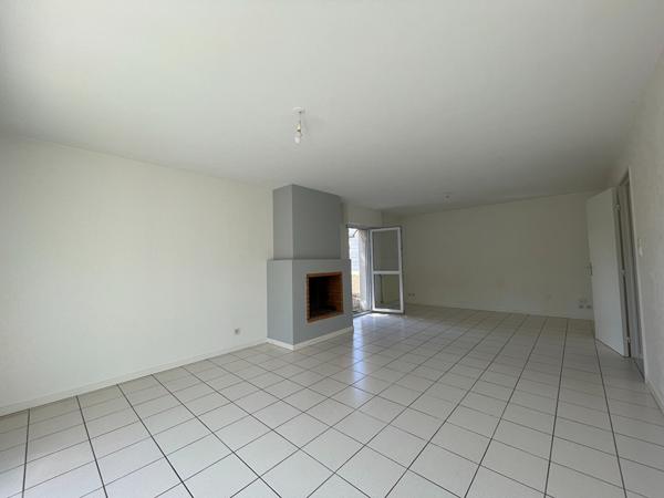 à vendre à Vannes secteur Beaupré Lalande maison 4 chambres sur un terrain de 420 m² garage