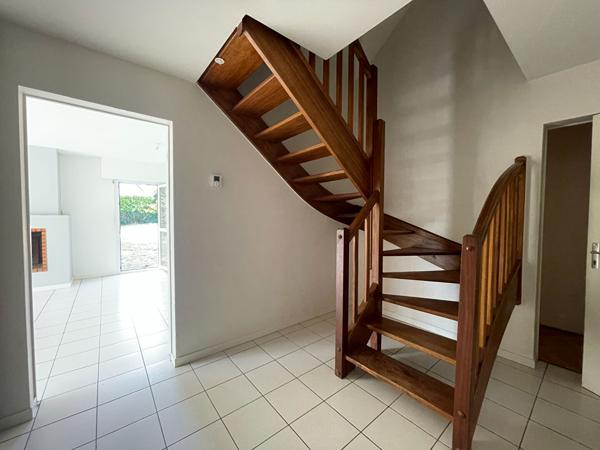 à vendre à Vannes secteur Beaupré Lalande maison 4 chambres sur un terrain de 420 m² garage