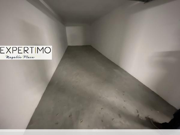 Lyon (69008) OPPORTUNITÉ RARE - LYON 8e (MONPLAISIR / VILLON) Garage fermé en sous-sol – rue Saint-Maurice