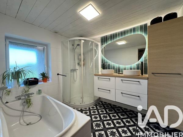 Maison à vendre 6 pièces 217 m² Montréverd