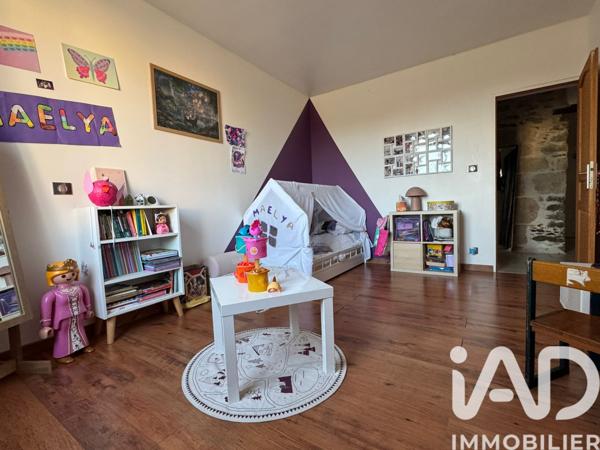 Maison à vendre 6 pièces 217 m² Montréverd