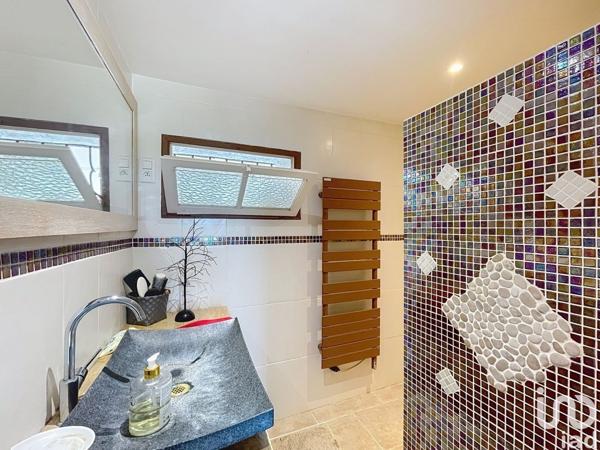 Maison 4 pièces de 166 m² à Fayence (83440)