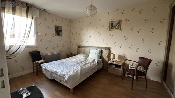 Maison à vendre à Sainte-Gemmes-sur-Loire dans le Maine-et-Loire (49130), ref : 49020-488