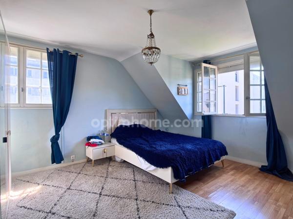 Maison familiale 136 m² avec jardin et garage à vendre à Rennes La Poterie