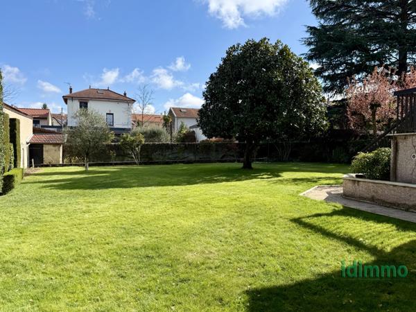 Bron Camille Rousset  Bron (69500)