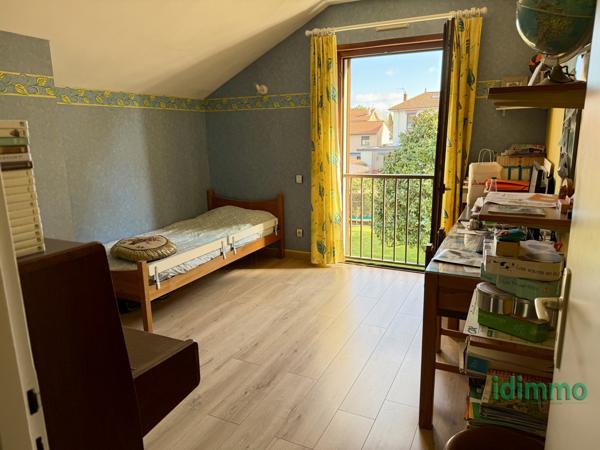 Bron Camille Rousset  Bron (69500)