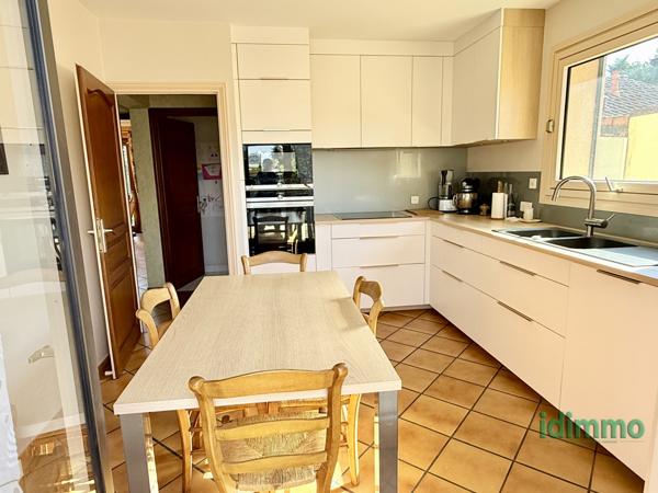 Bron Camille Rousset  Bron (69500)