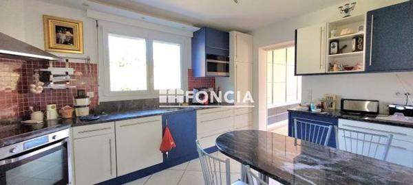 À vendre Maison 9 pièces 250 m² - Saint-dié-des-vosges 88100