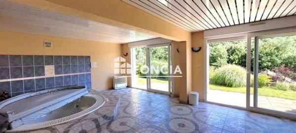 À vendre Maison 9 pièces 250 m² - Saint-dié-des-vosges 88100
