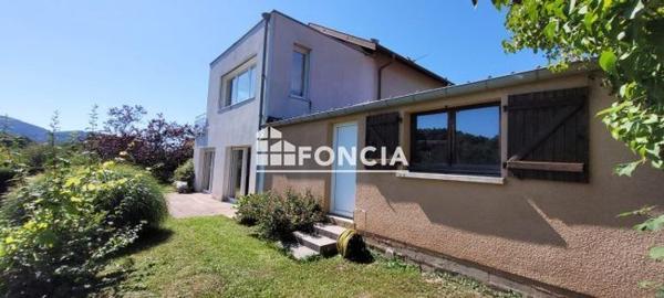 À vendre Maison 9 pièces 250 m² - Saint-dié-des-vosges 88100