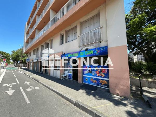 À vendre Local commercial 36 m² - Avignon 84000