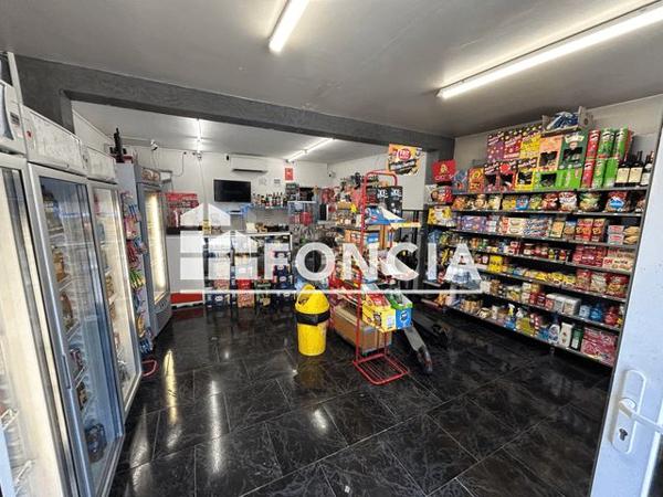 À vendre Local commercial 36 m² - Avignon 84000