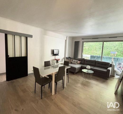 Appartement à vendre 4 pièces 92 m² Vaux-le-Pénil