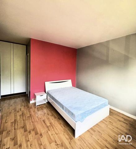 Appartement à vendre 4 pièces 92 m² Vaux-le-Pénil