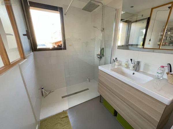 Maison individuelle à vendre à Saint-Pol-de-Léon dans le Finistère (29250), ref : 25047   
Centre ville