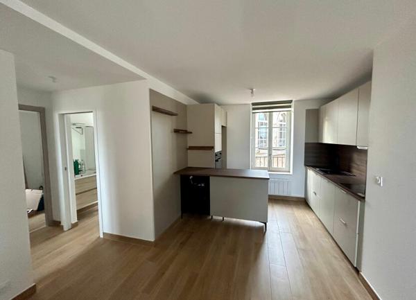 Appartement à louer    3 pièces • 48,30 m2 Mâcon