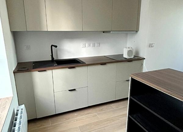 Appartement à louer    3 pièces • 48,30 m2 Mâcon