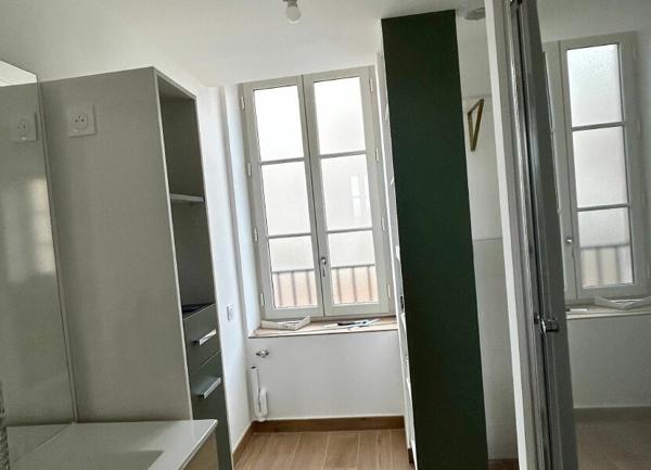 Appartement à louer    3 pièces • 48,30 m2 Mâcon