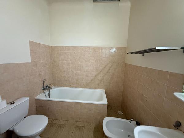 APPARTEMENT CLIMATISE AVEC 2 CHAMBRES A PALAJA