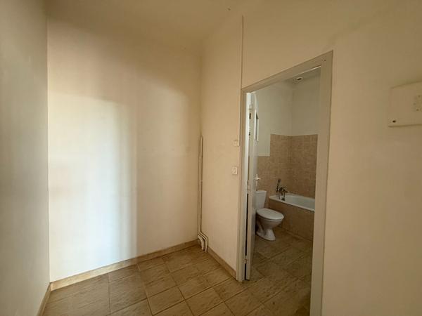 APPARTEMENT CLIMATISE AVEC 2 CHAMBRES A PALAJA