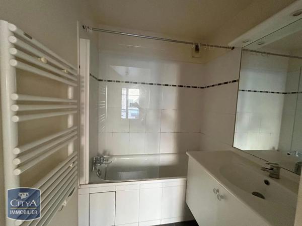 Appartement à louer 2 pièces 39.92m² Houilles (78800)