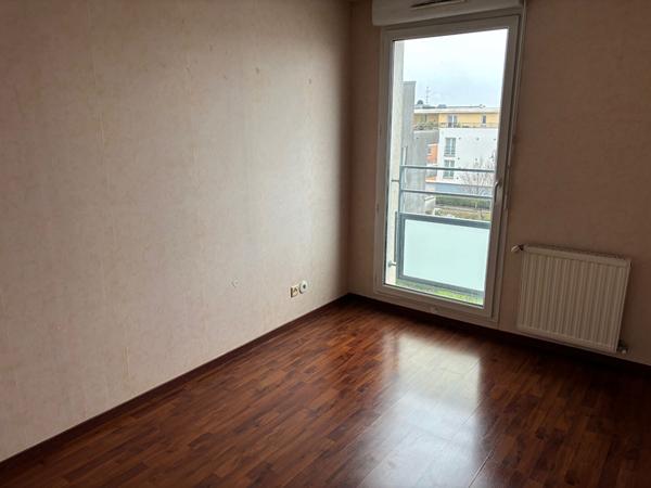 ESSEY-LES-NANCY - APPARTEMENT 3 pièces + PARKING - 69.23 m²